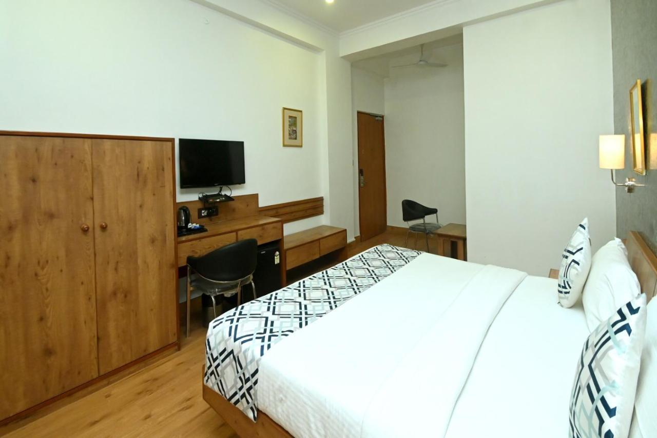 Hotel Yulia- Le Amour Inn Jaipur Eksteriør billede