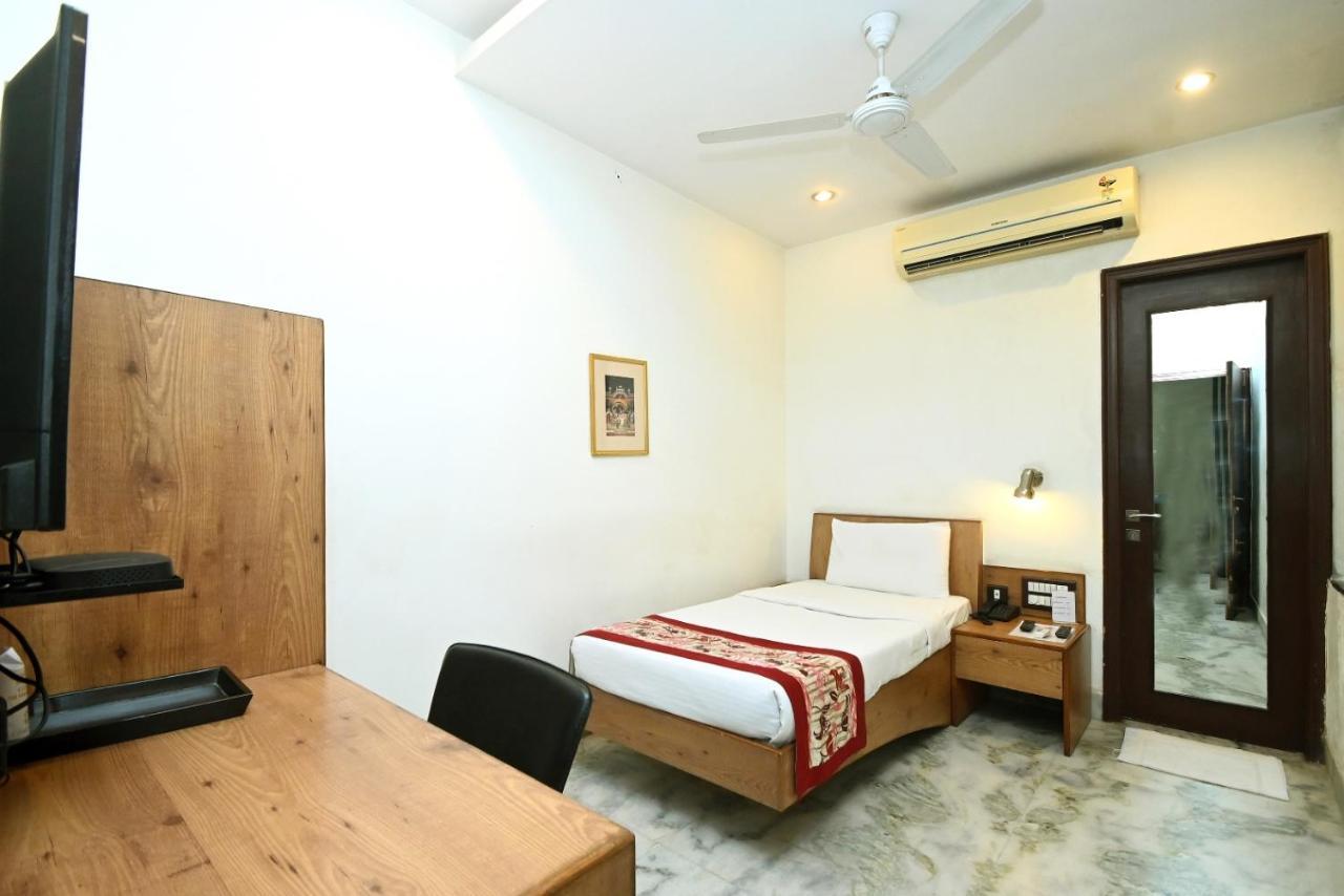 Hotel Yulia- Le Amour Inn Jaipur Eksteriør billede