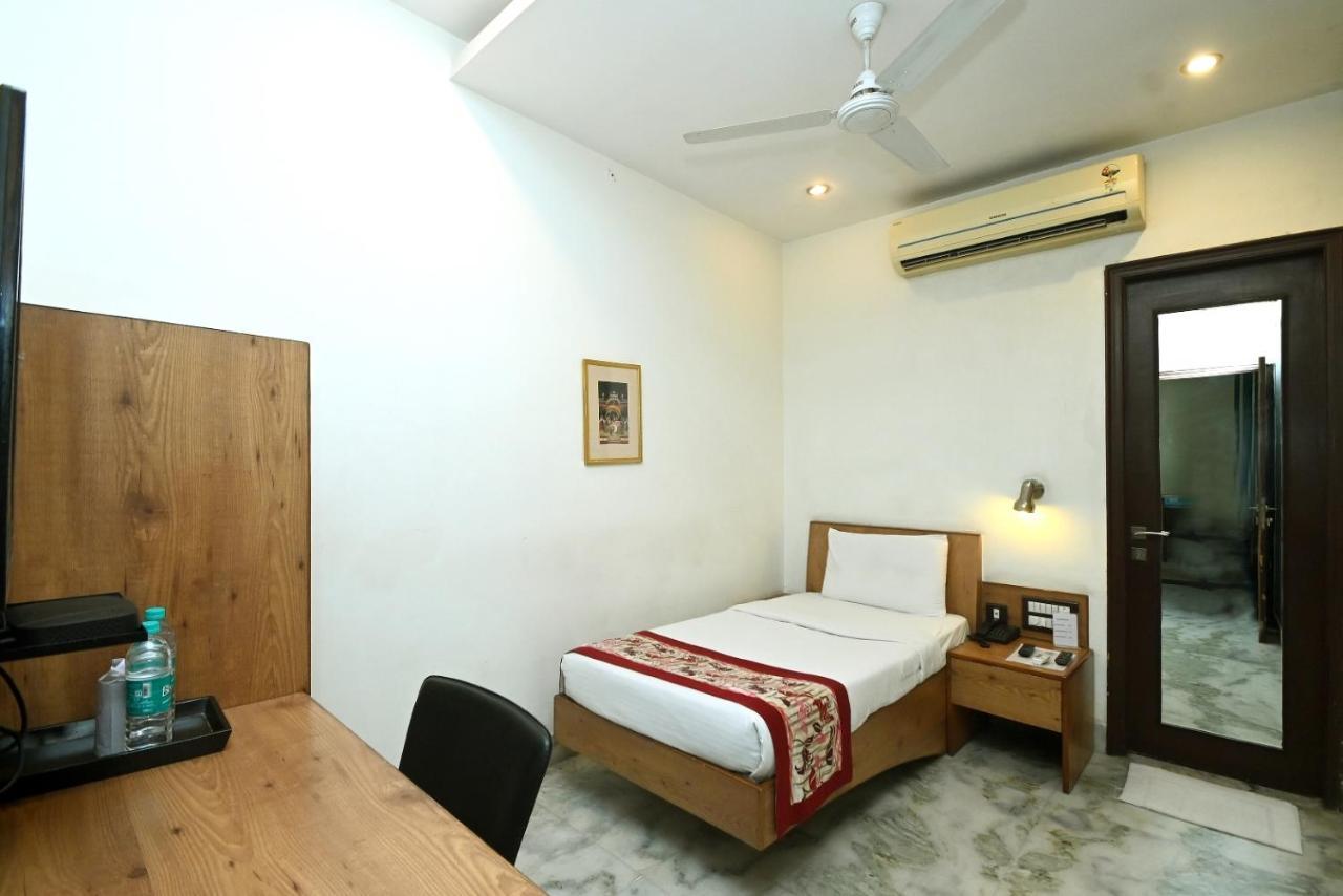 Hotel Yulia- Le Amour Inn Jaipur Eksteriør billede