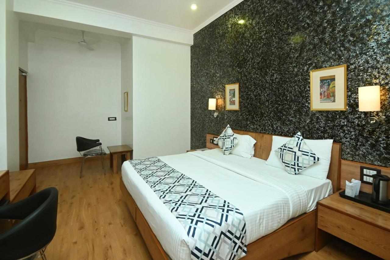 Hotel Yulia- Le Amour Inn Jaipur Eksteriør billede