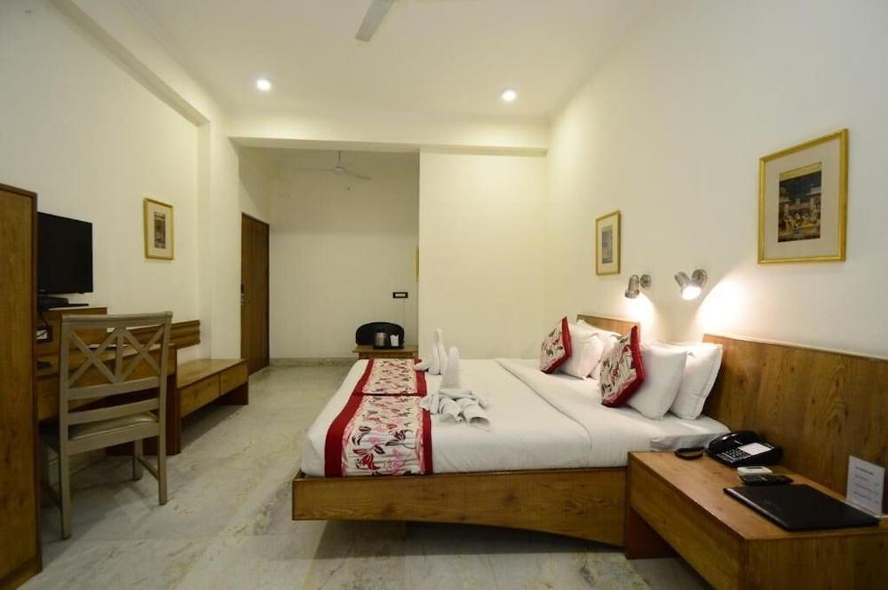 Hotel Yulia- Le Amour Inn Jaipur Eksteriør billede